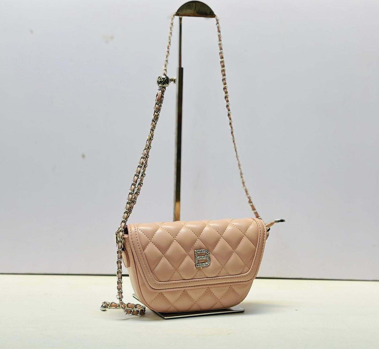 Quilted shoulder bag